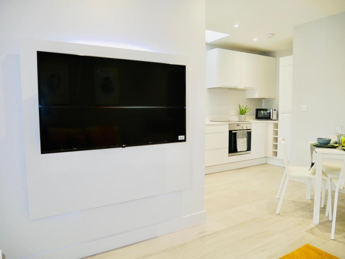 Beautiful Brand New Apartment Near The Beach Bournemouth Eksteriør billede